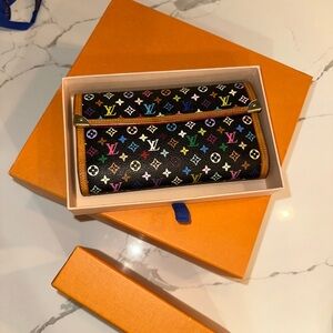 Louis Vuitton Porte tresor. 2004